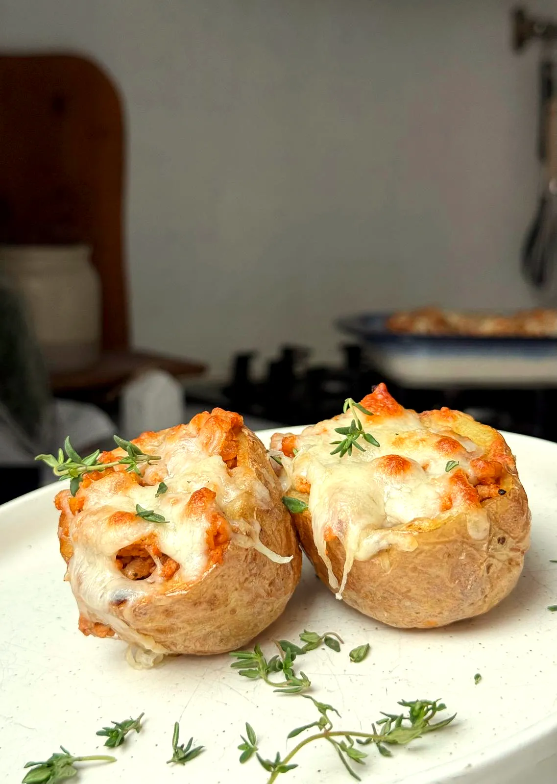 Cartofi Umpluți – Prânzul Sățios și Crocant care te va Cuceri 🥔🧀