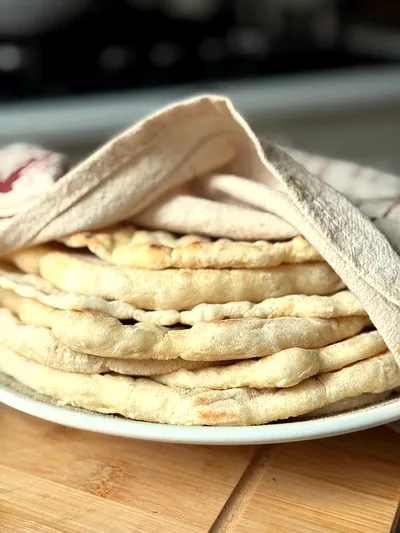 Homemade Shaorma Flatbreads – Elastic and Soft
