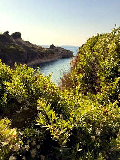Canal d'Amour și Afionas: Perlele coastei de nord-vest