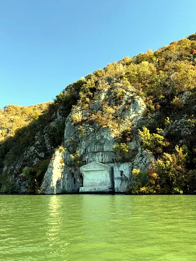 Tabula Traiana și Croaziera pe Dunăre: Pe Urmele Istoriei Romane