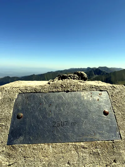 Creasta Făgăraşului: De la Lacul Bâlea la Vânătoarea lui Buteanu şi Lacul Capra